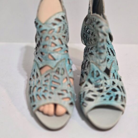 L'Artiste Spring Step Amora Womens 36/5.5-6 Blue Croc Peep Booties Heels Leather - Picture 2 of 8